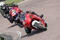 cadwell-park;cadwell-park-photographs;cadwell-trackday-photographs;enduro-digital-images;event-digital-images;eventdigitalimages;peter-wileman-photography;racing-digital-images;trackday-digital-images;trackday-photos
