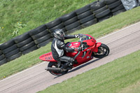 cadwell-park;cadwell-park-photographs;cadwell-trackday-photographs;enduro-digital-images;event-digital-images;eventdigitalimages;peter-wileman-photography;racing-digital-images;trackday-digital-images;trackday-photos