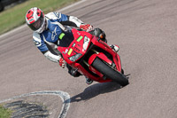 cadwell-park;cadwell-park-photographs;cadwell-trackday-photographs;enduro-digital-images;event-digital-images;eventdigitalimages;peter-wileman-photography;racing-digital-images;trackday-digital-images;trackday-photos