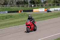 cadwell-park;cadwell-park-photographs;cadwell-trackday-photographs;enduro-digital-images;event-digital-images;eventdigitalimages;peter-wileman-photography;racing-digital-images;trackday-digital-images;trackday-photos