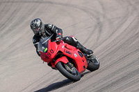 cadwell-park;cadwell-park-photographs;cadwell-trackday-photographs;enduro-digital-images;event-digital-images;eventdigitalimages;peter-wileman-photography;racing-digital-images;trackday-digital-images;trackday-photos