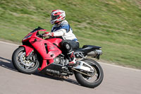 cadwell-park;cadwell-park-photographs;cadwell-trackday-photographs;enduro-digital-images;event-digital-images;eventdigitalimages;peter-wileman-photography;racing-digital-images;trackday-digital-images;trackday-photos