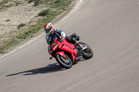 cadwell-park;cadwell-park-photographs;cadwell-trackday-photographs;enduro-digital-images;event-digital-images;eventdigitalimages;peter-wileman-photography;racing-digital-images;trackday-digital-images;trackday-photos