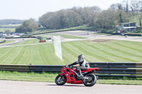 cadwell-park;cadwell-park-photographs;cadwell-trackday-photographs;enduro-digital-images;event-digital-images;eventdigitalimages;peter-wileman-photography;racing-digital-images;trackday-digital-images;trackday-photos