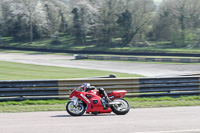 cadwell-park;cadwell-park-photographs;cadwell-trackday-photographs;enduro-digital-images;event-digital-images;eventdigitalimages;peter-wileman-photography;racing-digital-images;trackday-digital-images;trackday-photos