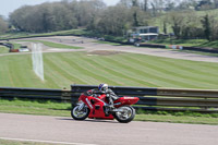 cadwell-park;cadwell-park-photographs;cadwell-trackday-photographs;enduro-digital-images;event-digital-images;eventdigitalimages;peter-wileman-photography;racing-digital-images;trackday-digital-images;trackday-photos