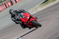 cadwell-park;cadwell-park-photographs;cadwell-trackday-photographs;enduro-digital-images;event-digital-images;eventdigitalimages;peter-wileman-photography;racing-digital-images;trackday-digital-images;trackday-photos