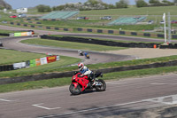 cadwell-park;cadwell-park-photographs;cadwell-trackday-photographs;enduro-digital-images;event-digital-images;eventdigitalimages;peter-wileman-photography;racing-digital-images;trackday-digital-images;trackday-photos