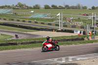 cadwell-park;cadwell-park-photographs;cadwell-trackday-photographs;enduro-digital-images;event-digital-images;eventdigitalimages;peter-wileman-photography;racing-digital-images;trackday-digital-images;trackday-photos