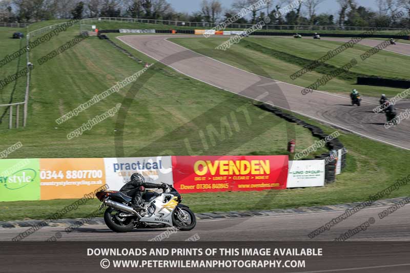 cadwell park;cadwell park photographs;cadwell trackday photographs;enduro digital images;event digital images;eventdigitalimages;peter wileman photography;racing digital images;trackday digital images;trackday photos