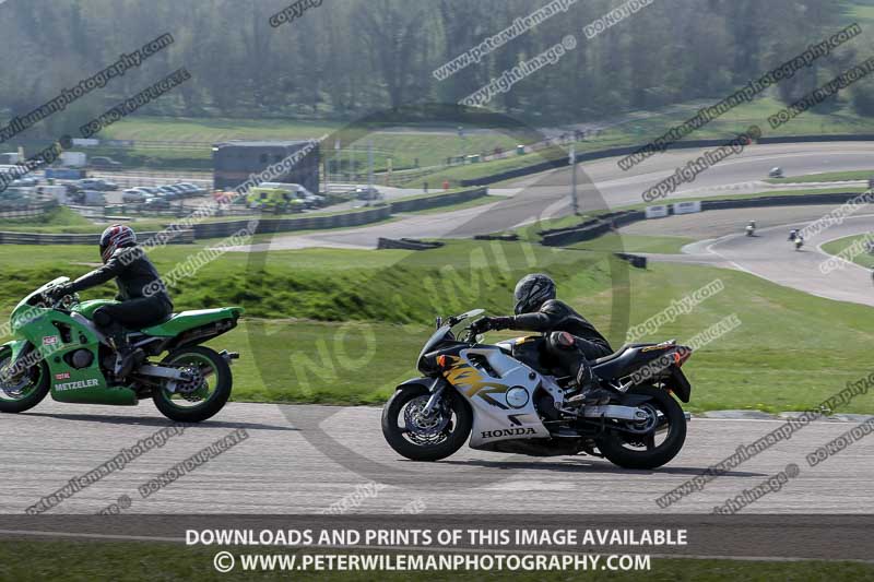 cadwell park;cadwell park photographs;cadwell trackday photographs;enduro digital images;event digital images;eventdigitalimages;peter wileman photography;racing digital images;trackday digital images;trackday photos