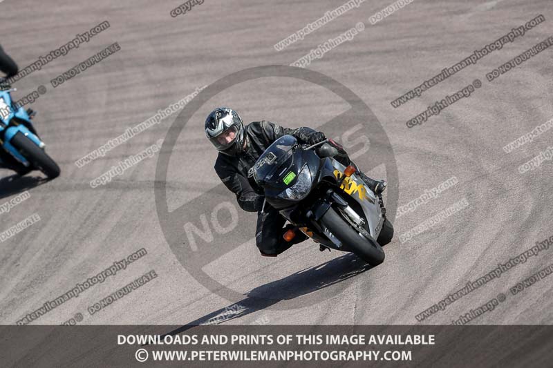 cadwell park;cadwell park photographs;cadwell trackday photographs;enduro digital images;event digital images;eventdigitalimages;peter wileman photography;racing digital images;trackday digital images;trackday photos