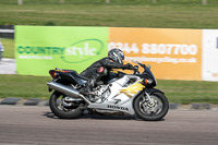 cadwell-park;cadwell-park-photographs;cadwell-trackday-photographs;enduro-digital-images;event-digital-images;eventdigitalimages;peter-wileman-photography;racing-digital-images;trackday-digital-images;trackday-photos