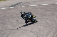 cadwell-park;cadwell-park-photographs;cadwell-trackday-photographs;enduro-digital-images;event-digital-images;eventdigitalimages;peter-wileman-photography;racing-digital-images;trackday-digital-images;trackday-photos