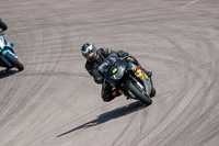 cadwell-park;cadwell-park-photographs;cadwell-trackday-photographs;enduro-digital-images;event-digital-images;eventdigitalimages;peter-wileman-photography;racing-digital-images;trackday-digital-images;trackday-photos