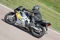 cadwell-park;cadwell-park-photographs;cadwell-trackday-photographs;enduro-digital-images;event-digital-images;eventdigitalimages;peter-wileman-photography;racing-digital-images;trackday-digital-images;trackday-photos