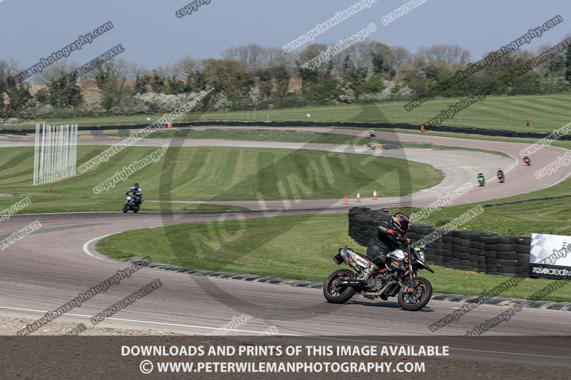 cadwell park;cadwell park photographs;cadwell trackday photographs;enduro digital images;event digital images;eventdigitalimages;peter wileman photography;racing digital images;trackday digital images;trackday photos