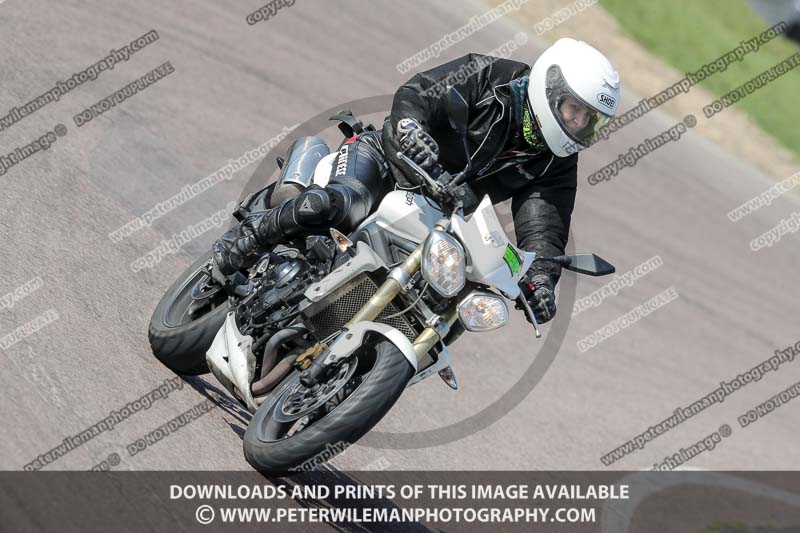 cadwell park;cadwell park photographs;cadwell trackday photographs;enduro digital images;event digital images;eventdigitalimages;peter wileman photography;racing digital images;trackday digital images;trackday photos