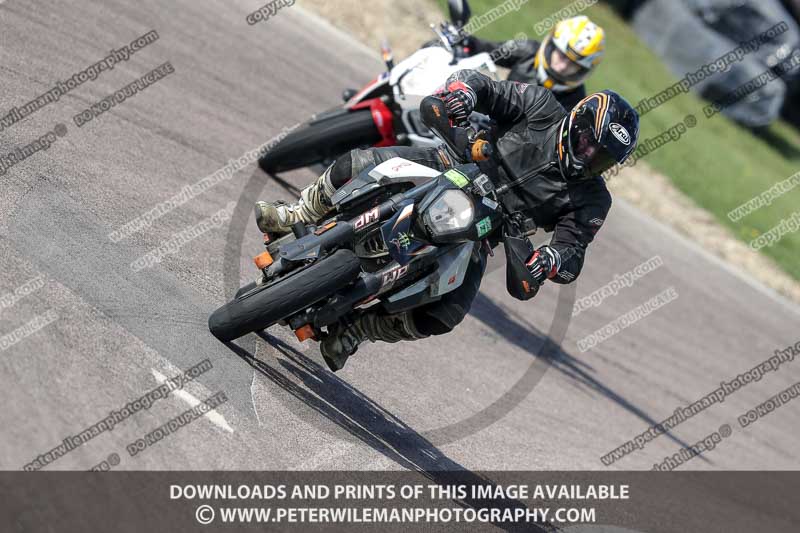 cadwell park;cadwell park photographs;cadwell trackday photographs;enduro digital images;event digital images;eventdigitalimages;peter wileman photography;racing digital images;trackday digital images;trackday photos