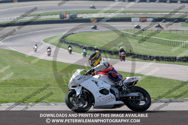 cadwell park;cadwell park photographs;cadwell trackday photographs;enduro digital images;event digital images;eventdigitalimages;peter wileman photography;racing digital images;trackday digital images;trackday photos