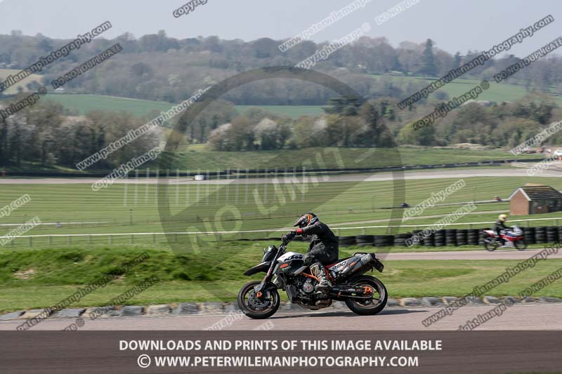 cadwell park;cadwell park photographs;cadwell trackday photographs;enduro digital images;event digital images;eventdigitalimages;peter wileman photography;racing digital images;trackday digital images;trackday photos