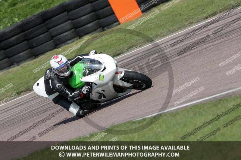 cadwell park;cadwell park photographs;cadwell trackday photographs;enduro digital images;event digital images;eventdigitalimages;peter wileman photography;racing digital images;trackday digital images;trackday photos