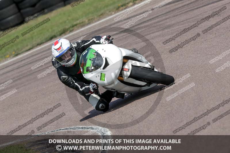 cadwell park;cadwell park photographs;cadwell trackday photographs;enduro digital images;event digital images;eventdigitalimages;peter wileman photography;racing digital images;trackday digital images;trackday photos