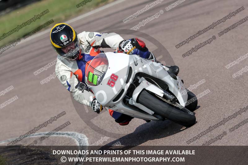 cadwell park;cadwell park photographs;cadwell trackday photographs;enduro digital images;event digital images;eventdigitalimages;peter wileman photography;racing digital images;trackday digital images;trackday photos