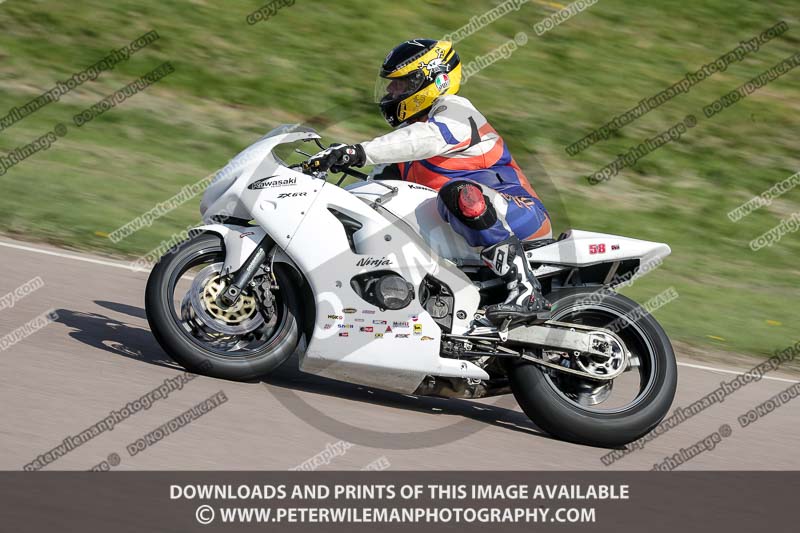 cadwell park;cadwell park photographs;cadwell trackday photographs;enduro digital images;event digital images;eventdigitalimages;peter wileman photography;racing digital images;trackday digital images;trackday photos