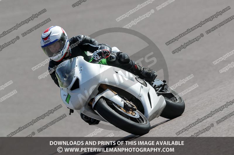 cadwell park;cadwell park photographs;cadwell trackday photographs;enduro digital images;event digital images;eventdigitalimages;peter wileman photography;racing digital images;trackday digital images;trackday photos