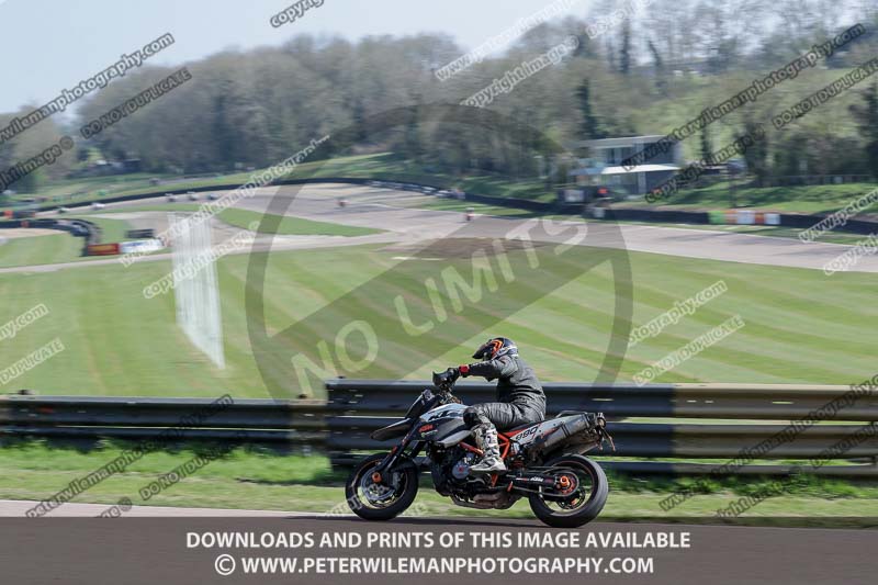 cadwell park;cadwell park photographs;cadwell trackday photographs;enduro digital images;event digital images;eventdigitalimages;peter wileman photography;racing digital images;trackday digital images;trackday photos