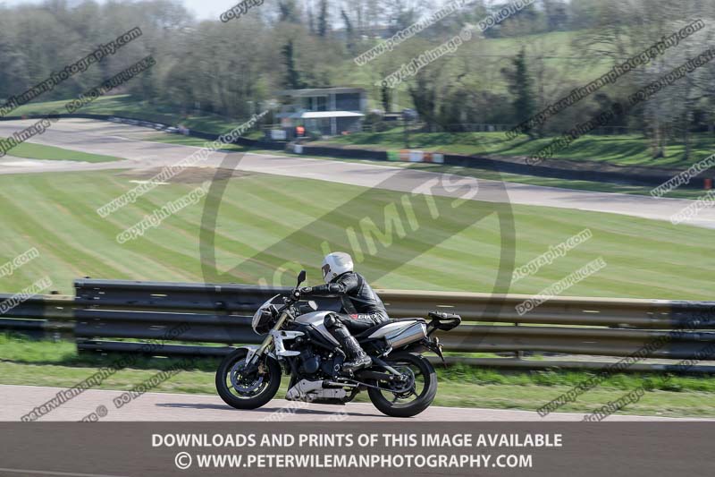 cadwell park;cadwell park photographs;cadwell trackday photographs;enduro digital images;event digital images;eventdigitalimages;peter wileman photography;racing digital images;trackday digital images;trackday photos