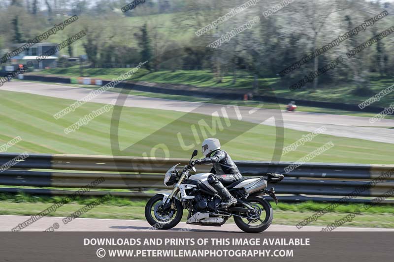 cadwell park;cadwell park photographs;cadwell trackday photographs;enduro digital images;event digital images;eventdigitalimages;peter wileman photography;racing digital images;trackday digital images;trackday photos