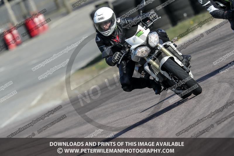 cadwell park;cadwell park photographs;cadwell trackday photographs;enduro digital images;event digital images;eventdigitalimages;peter wileman photography;racing digital images;trackday digital images;trackday photos