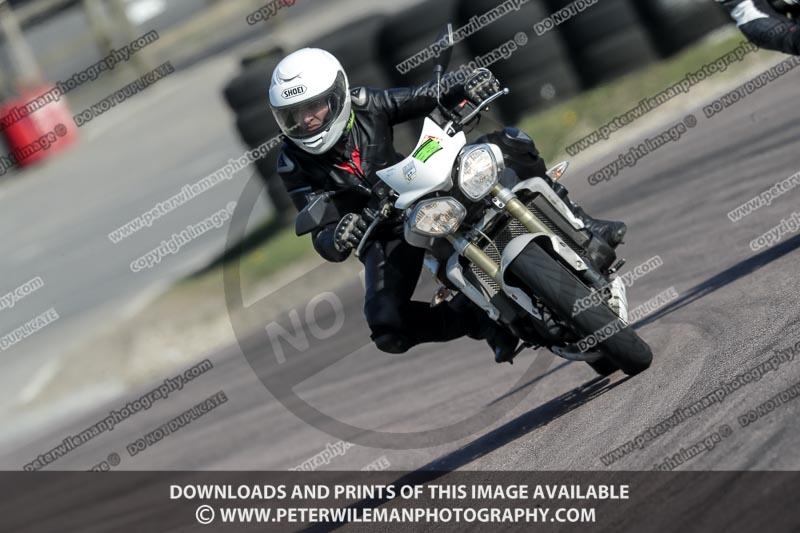 cadwell park;cadwell park photographs;cadwell trackday photographs;enduro digital images;event digital images;eventdigitalimages;peter wileman photography;racing digital images;trackday digital images;trackday photos