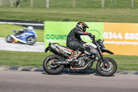 cadwell-park;cadwell-park-photographs;cadwell-trackday-photographs;enduro-digital-images;event-digital-images;eventdigitalimages;peter-wileman-photography;racing-digital-images;trackday-digital-images;trackday-photos