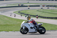 cadwell-park;cadwell-park-photographs;cadwell-trackday-photographs;enduro-digital-images;event-digital-images;eventdigitalimages;peter-wileman-photography;racing-digital-images;trackday-digital-images;trackday-photos