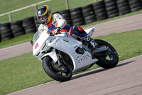 cadwell-park;cadwell-park-photographs;cadwell-trackday-photographs;enduro-digital-images;event-digital-images;eventdigitalimages;peter-wileman-photography;racing-digital-images;trackday-digital-images;trackday-photos