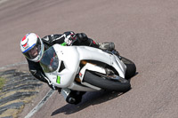 cadwell-park;cadwell-park-photographs;cadwell-trackday-photographs;enduro-digital-images;event-digital-images;eventdigitalimages;peter-wileman-photography;racing-digital-images;trackday-digital-images;trackday-photos