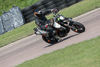 cadwell-park;cadwell-park-photographs;cadwell-trackday-photographs;enduro-digital-images;event-digital-images;eventdigitalimages;peter-wileman-photography;racing-digital-images;trackday-digital-images;trackday-photos