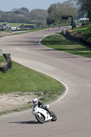 cadwell-park;cadwell-park-photographs;cadwell-trackday-photographs;enduro-digital-images;event-digital-images;eventdigitalimages;peter-wileman-photography;racing-digital-images;trackday-digital-images;trackday-photos