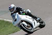 cadwell-park;cadwell-park-photographs;cadwell-trackday-photographs;enduro-digital-images;event-digital-images;eventdigitalimages;peter-wileman-photography;racing-digital-images;trackday-digital-images;trackday-photos