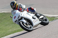 cadwell-park;cadwell-park-photographs;cadwell-trackday-photographs;enduro-digital-images;event-digital-images;eventdigitalimages;peter-wileman-photography;racing-digital-images;trackday-digital-images;trackday-photos