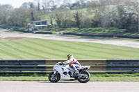 cadwell-park;cadwell-park-photographs;cadwell-trackday-photographs;enduro-digital-images;event-digital-images;eventdigitalimages;peter-wileman-photography;racing-digital-images;trackday-digital-images;trackday-photos