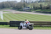 cadwell-park;cadwell-park-photographs;cadwell-trackday-photographs;enduro-digital-images;event-digital-images;eventdigitalimages;peter-wileman-photography;racing-digital-images;trackday-digital-images;trackday-photos