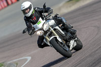cadwell-park;cadwell-park-photographs;cadwell-trackday-photographs;enduro-digital-images;event-digital-images;eventdigitalimages;peter-wileman-photography;racing-digital-images;trackday-digital-images;trackday-photos
