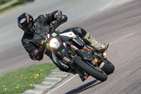 cadwell-park;cadwell-park-photographs;cadwell-trackday-photographs;enduro-digital-images;event-digital-images;eventdigitalimages;peter-wileman-photography;racing-digital-images;trackday-digital-images;trackday-photos