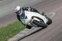 cadwell-park;cadwell-park-photographs;cadwell-trackday-photographs;enduro-digital-images;event-digital-images;eventdigitalimages;peter-wileman-photography;racing-digital-images;trackday-digital-images;trackday-photos