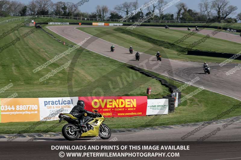 cadwell park;cadwell park photographs;cadwell trackday photographs;enduro digital images;event digital images;eventdigitalimages;peter wileman photography;racing digital images;trackday digital images;trackday photos