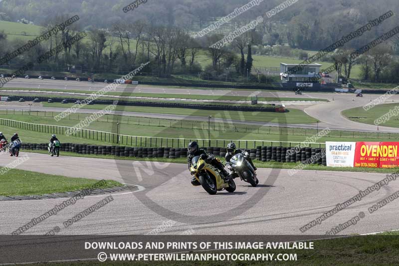 cadwell park;cadwell park photographs;cadwell trackday photographs;enduro digital images;event digital images;eventdigitalimages;peter wileman photography;racing digital images;trackday digital images;trackday photos